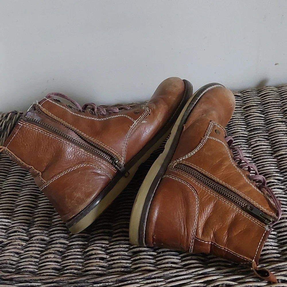 Crevo Men's Brown Leather Lace-Up Side-Zip Boots